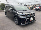 走りにこだわりながら収納力も持ち合わせたお車です。荷物を載せて軽快なドライブを楽しめますよ♪