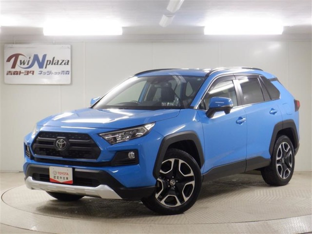 RAV4 2.0 アドベンチャー 4WD 