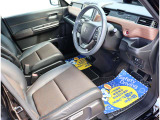 ご来店いただければ軽自動車からスポーツカー、1ボックスやセダンや輸入車などパソコンひとつで800台すべての在庫をご覧いただくことができます!