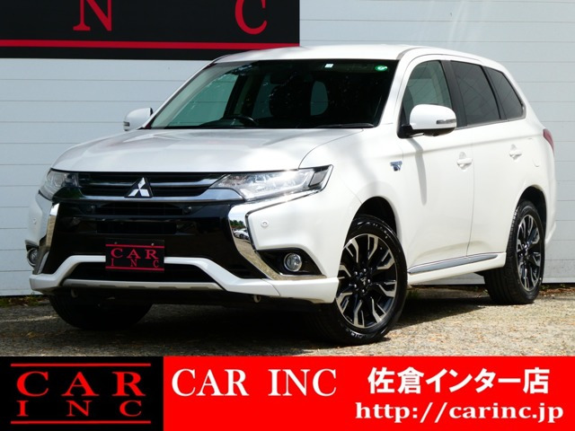 アウトランダーPHEV 2.0 G セイフティパッケージ 4WD パワーシート シートヒーター ...