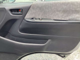当店の車はルームクリーニング施工済み!納車前には手がけWAX、室内仕上げ清掃で納車をおこなっております!