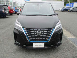 セレナ 1.2 e-POWER ハイウェイスター V 