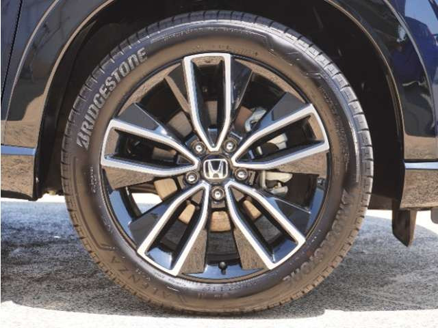 ホンダ ヴェゼル 1.5 ハイブリッド Z の中古車詳細 (18,000km