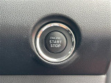 気になる車はすぐにお問い合わせください!画面右側の0066から始まる無料ダイヤルからお問い合わせ下さい!専門スタッフがお車のご質問にお答えいたします!