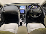 スカイライン 2.0 200GT-t タイプP クール エクスクルーシブ 