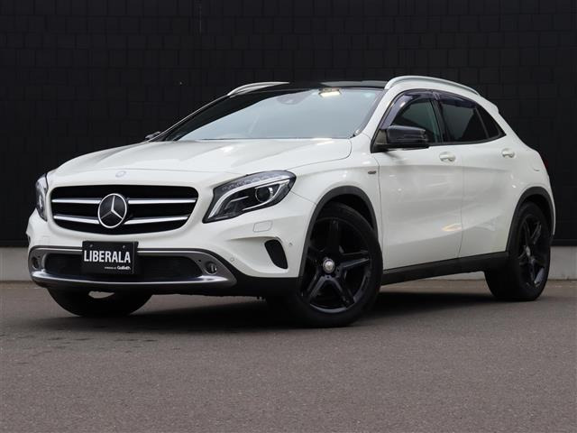 GLAクラス GLA250 4マチック エディション1 4WD サンルーフ