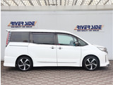 神奈川でお車を探すなら リバーサイド 。当店では在庫数800台展示中となります。残価設定型ゴジュッパローンをメインで販売しており月々のお支払いをお安く高年式車を乗りたい方へ是非ご検討ください。
