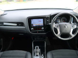 アウトランダーPHEV 2.4 G プラスパッケージ 4WD 