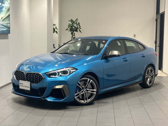 2シリーズクーペ M235i M235i xドライブ 4WD