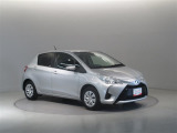 ご覧の車両以外にも多数のU-Carを展示販売しております。
