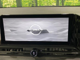 【純正ナビ】人気の純正ナビを装備。オーディオ機能も充実しており、Bluetooth接続すればお持ちのスマホやMP3プレイヤーの音楽を再生可能!毎日の運転がさらに楽しくなります!!