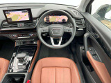 車の情報もひと目でわかるディスプレイは魅力的です。