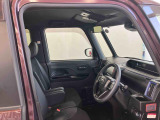 たとえばダイハツのお店にある、たくさんのスマアシ搭載車は、正常に作動する事をしっかり確認します。