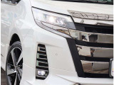 【車屋】として、長く車業界に従事した経験豊富なスタッフが在籍しております。