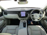 XC60 リチャージ アルティメット T6 AWD PHEV 4WD 