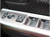 自社整備工場から板金工場、保険やローン等お車に関してはフルサポート!楽しいカーライフのお手伝いをぜひお任せください!自社板金工場・に加え、運輸支局認証工場にて、しっかり点検整備させて頂いております。
