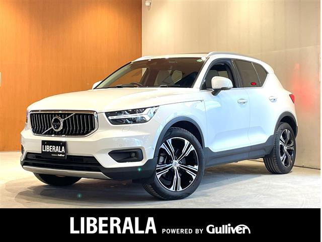 XC40 T4 AWD インスクリプション 4WD 4WD 本革シート