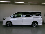 ヴォクシー 2.0 ZS 4WD 