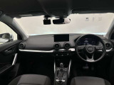 Audi専門のテクニシャンが、100項目にもおよぶ精密な点検を実施。すべてをクリアしたAudi車のみが対象となります。