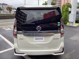 セレナ 1.2 e-POWER ハイウェイスター V 