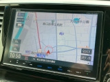 純正ナビ搭載車!!ナビ起動までの時間と地図検索する速度が魅力で、初めての道でも安心・快適なドライブをサポートします!!
