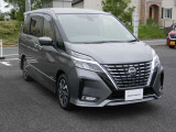 セレナ 2.0 ハイウェイスター V 