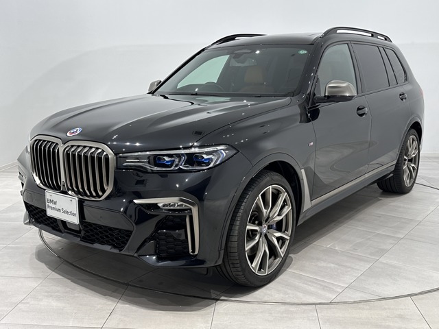 X7  M50i 4WD