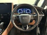 運転席周りに大きな傷、汚れ、へたりなどなく良質な状態です!