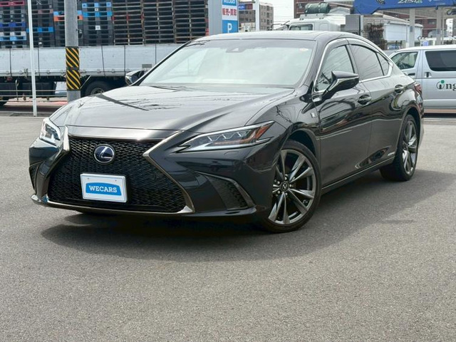 ES 300h Fスポーツ 