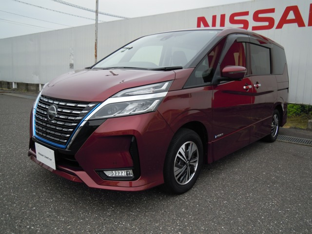 セレナ 1.2 e-POWER ハイウェイスター V 