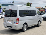 2500CCディーゼル 4WD チェアキャブ M仕様 車いす2脚+8人で最大10人乗り 電動車いすリフター 8NO2年車検 リヤヒーター リヤクーラー メーター内バックカメラ 電動サイドステップ