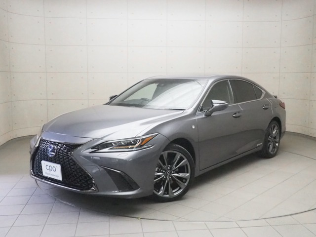 ES 300h Fスポーツ 