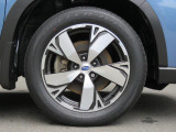 225/55R18