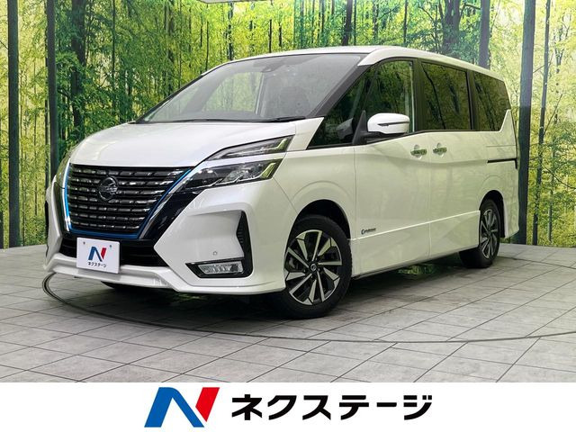 セレナ 1.2 e-POWER ハイウェイスター V 