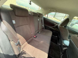 エンジンルームも綺麗に洗浄してから納車致します。普段あまり見ることが無い箇所だからこそ綺麗だと感動しますよね(*´▽`*)