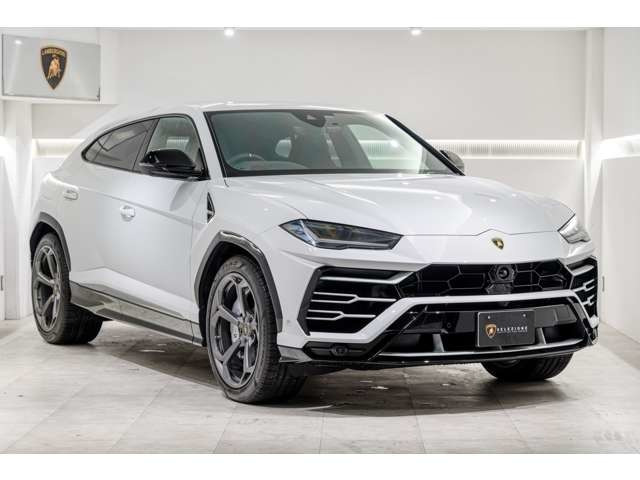 ウルス 4.0 4WD 