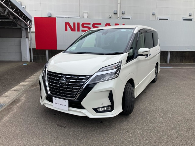 セレナ 2.0 ハイウェイスター V 4WD 