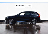 ◆サイド/流麗なプロポーションはVOLVO車の真骨頂。「美しいものと共にありたい」というオーナーの願いを満たします