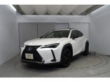 レクサス車らしい細部までこだわった高級感と見る人を一目で虜にするエモーショナルな魅力を持ち合わせております。
