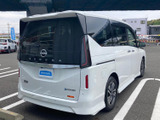 セレナ 1.4 e-POWER ハイウェイスター V 
