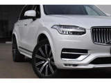 ◆ヘッドライト/VOLVOの代名詞ともいえるTシェイプのライトは、北欧神話のトールハンマーをイメージした意匠です