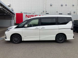 セレナ 2.0 ハイウェイスター V 4WD 