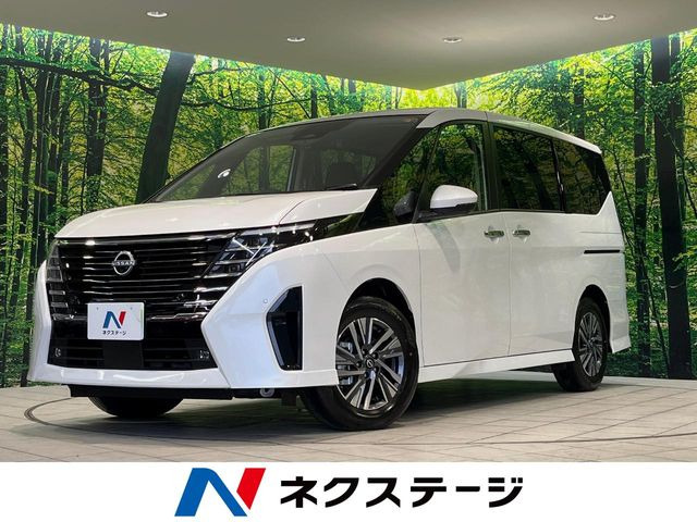 セレナ 1.4 e-POWER ハイウェイスター V 