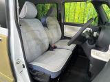 もちろん車内はキレイです♪よりクリーンな状態をキープしたいお客様には『ナノゾーンコート』がおすすめ!新型コロナウイルス対策や、除菌・消臭に効果を発揮し多くの方にご好評いただいております。