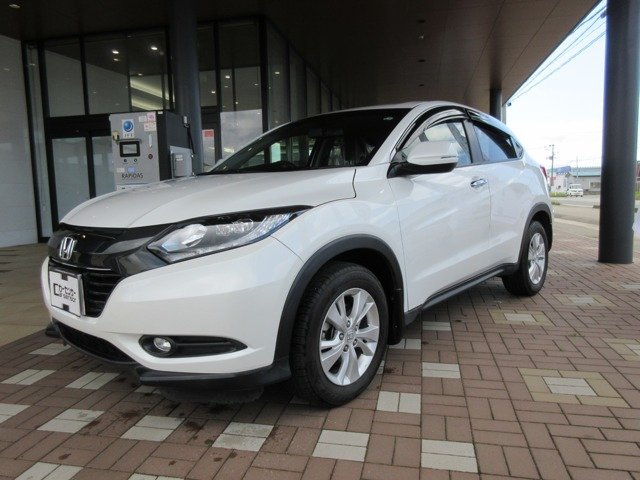 ヴェゼル 1.5 X ホンダセンシング 4WD 