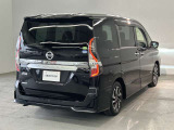 セレナ 2.0 ハイウェイスター V 