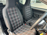 各担当者が保険募集人の資格を取得しております。お車のみならず、任意保険のご相談もお気軽にお申し付けください!