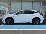 RX 300 Fスポーツ 4WD 