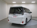 ヴォクシー 2.0 ZS 煌 