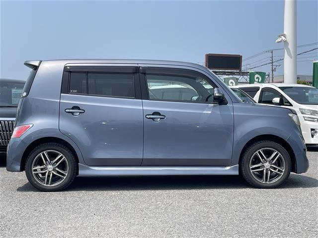 トヨタ bB 1.5 Z Xバージョン 4WD 修復歴無し の中古車詳細